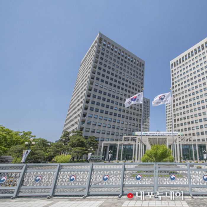 (속보,4) 국가유산청(구,문화재청) 보조금 18억5천만원으로 김모씨 개인주택 지어줘 끝판 왕,