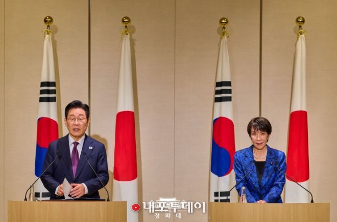 한·일 정상 공동언론발표(청와대)