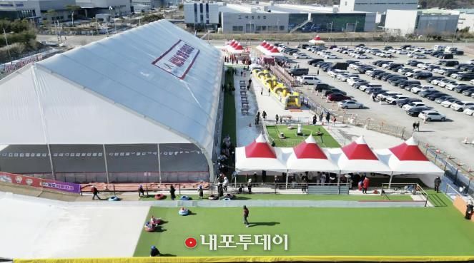 겨울 테마파크 전경